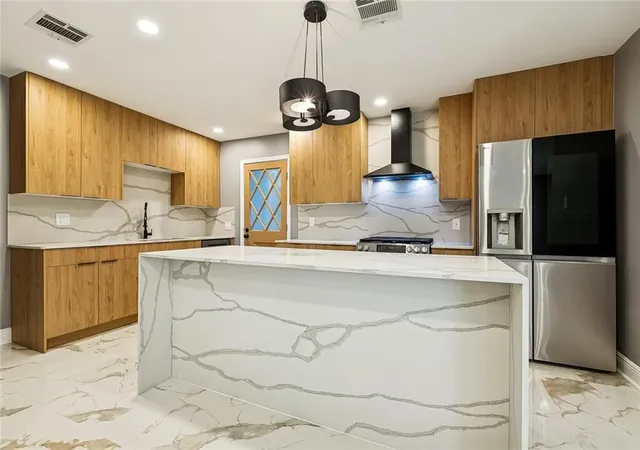 Photo 4 of Single family home for sale at 3711 Arkansas Ave, Kenner, LA 70065 | MLS# 2564180 | Listing updated on 2026-07-27
