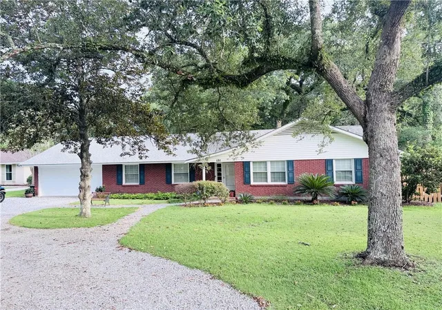 Homes for sale in Covington, LA | 131 Belle Terre Blvd, Covington, LA 70433 | MLS# 2564294
