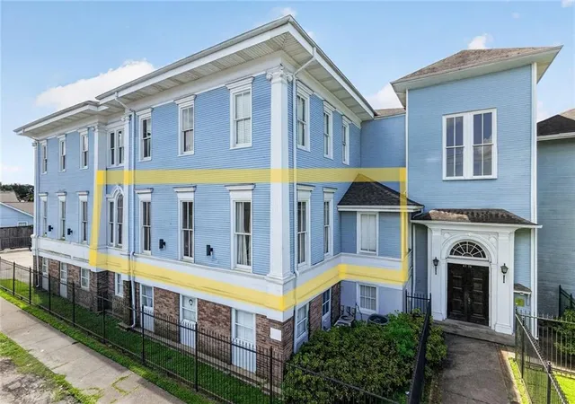 2nd image of 4716 Annunciation St, New Orleans, LA 70115