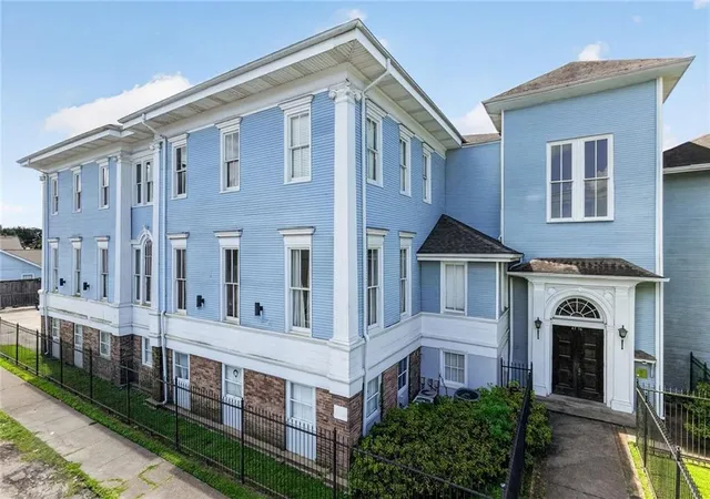 1st image of 4716 Annunciation St #2D, New Orleans, LA 70115 | MLS# 2563639