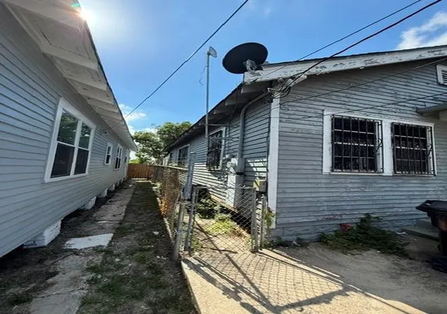 2nd image of 1437 Pauline St, New Orleans, LA 70117 | MLS# 2563234
