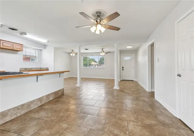 Photo 4 of Single family home for sale at 570 Dover Ln, Terrytown, LA 70056 | MLS# 2563433 | Listing updated on 2026-06-24