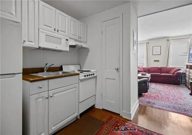 4th image of 1205 St Charles Ave #611, New Orleans, LA 70130 | MLS# 2564296