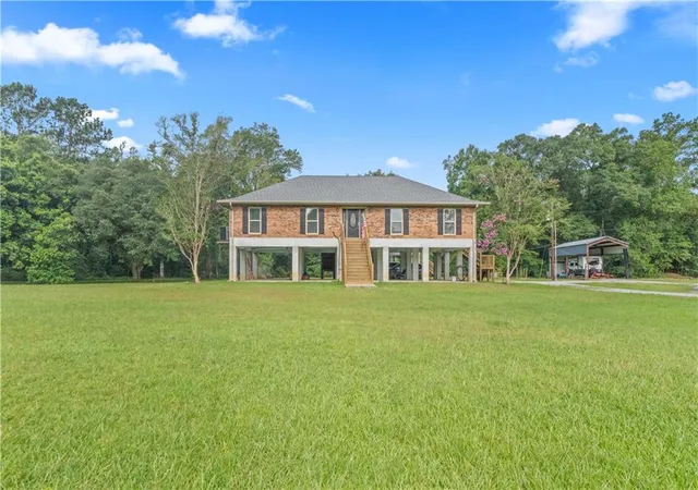 Photo 2 of Single family home for sale at 40047 N Thibodeaux Rd, Ponchatoula, LA 70454 | MLS# 2564424 | Listing updated on 2026-06-24