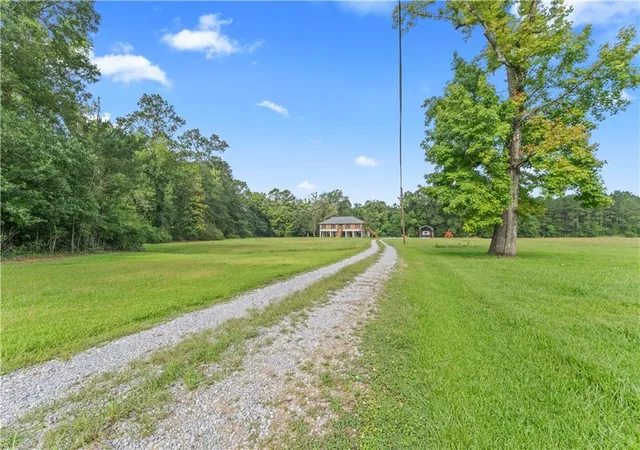 Photo 31 of Single family home for sale at 40047 N Thibodeaux Rd, Ponchatoula, LA 70454 | MLS# 2564424 | Listing updated on 2026-06-24