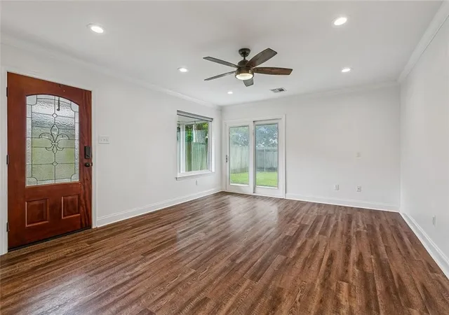 2nd image of 422 24 Nursery Ave, Metairie, LA 70005 | MLS# 2564549