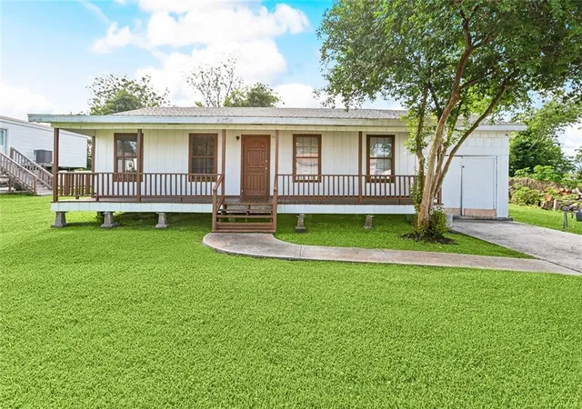 Homes for sale in Raceland, LA | 245 Milli St, Raceland, LA 70394 | MLS# 2564535