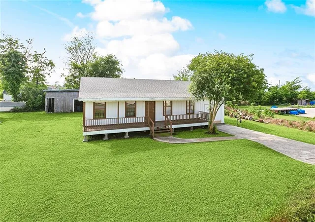 Homes for sale in Raceland, LA | 245 Milli St, Raceland, LA 70394 | MLS# 2564535