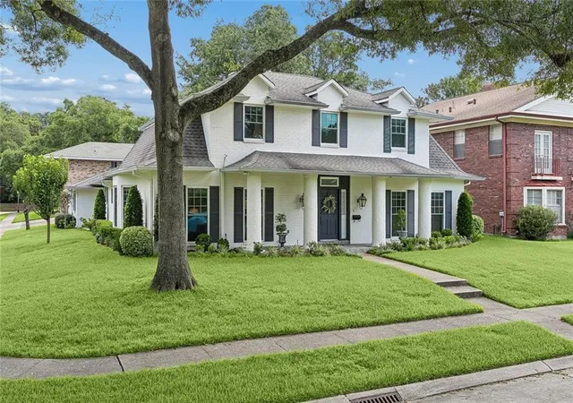 Photo 1 of Sale Pending at 33 Tennyson Pl, New Orleans, LA 70131 | MLS# 2563138 | Listing updated on 2026-07-31