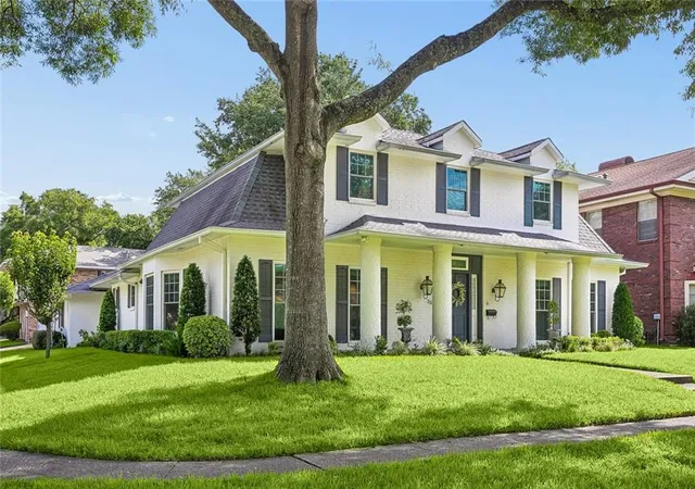 Photo 3 of Sale Pending at 33 Tennyson Pl, New Orleans, LA 70131 | MLS# 2563138 | Listing updated on 2026-07-31