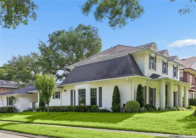 Photo 3 of Sale Pending at 33 Tennyson Pl, New Orleans, LA 70131 | MLS# 2563138 | Listing updated on 2026-07-31
