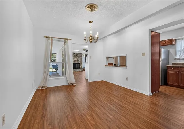 Photo 4 of Single family home for sale at 1217 Cleary Ave, Metairie, LA 70001 | MLS# 2564665 | Listing updated on 2026-08-28