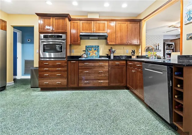 3rd image of 6240 Carlson Dr, New Orleans, LA 70122 | MLS# 2562111