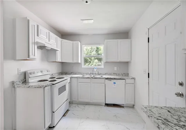 Homes for sale in New Orleans, LA | 5150 Wilton St, New Orleans, LA 70122 | MLS# 2564691