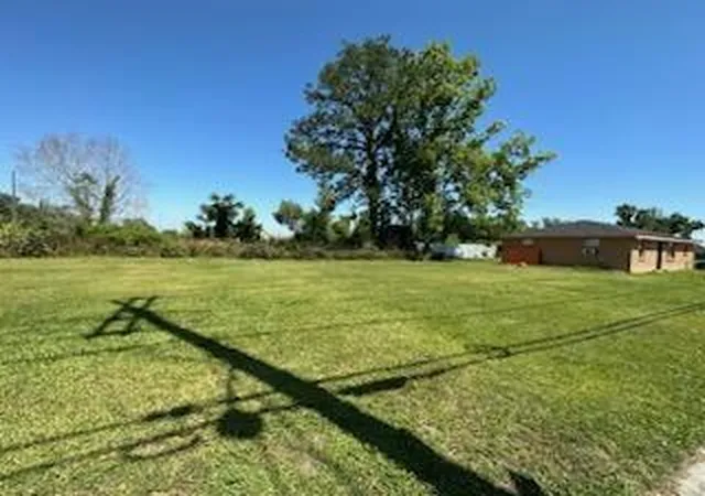 Homes for sale in Violet, LA | 2608 Guerra Dr, Violet, LA 70092 | MLS# 2564717