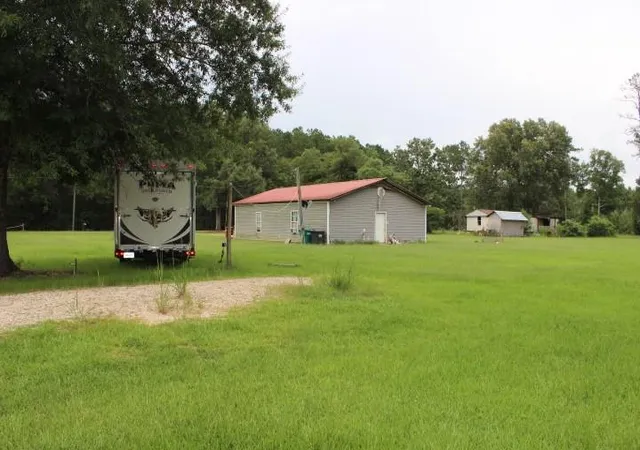 Homes for sale in Independence, LA | 35075 Starnes Rd, Independence, LA 70443 | MLS# 2564604