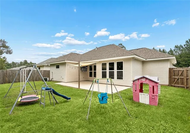 15th image of 70319 State St, Mandeville, LA 70471 | MLS# 2564728