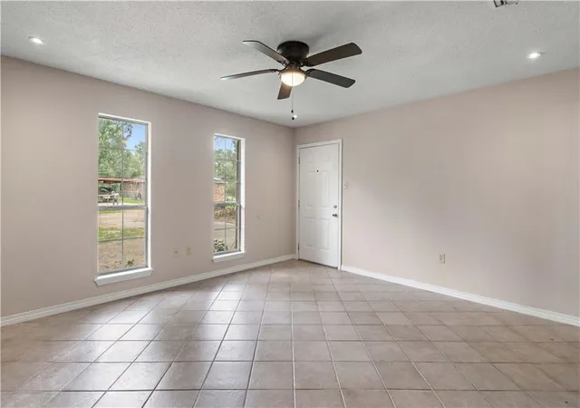 3rd image of 116 Center St, Hammond, LA 70403 | MLS# 2564734