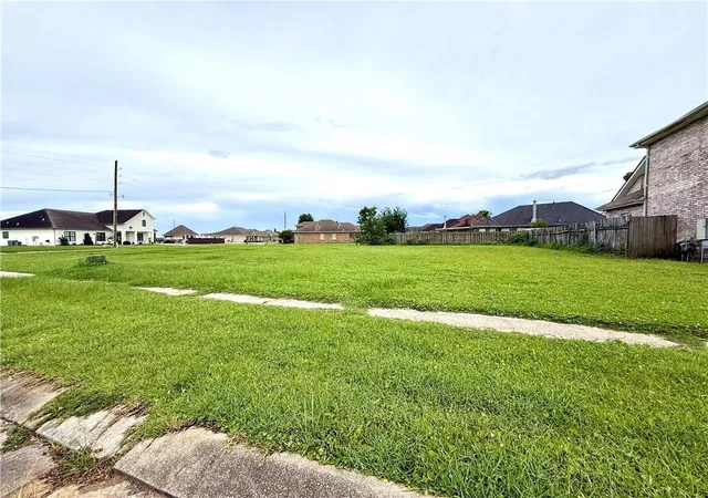 Homes for sale in Meraux, LA | 3513 Debouchel Blvd, Meraux, LA 70075 | MLS# 2564808