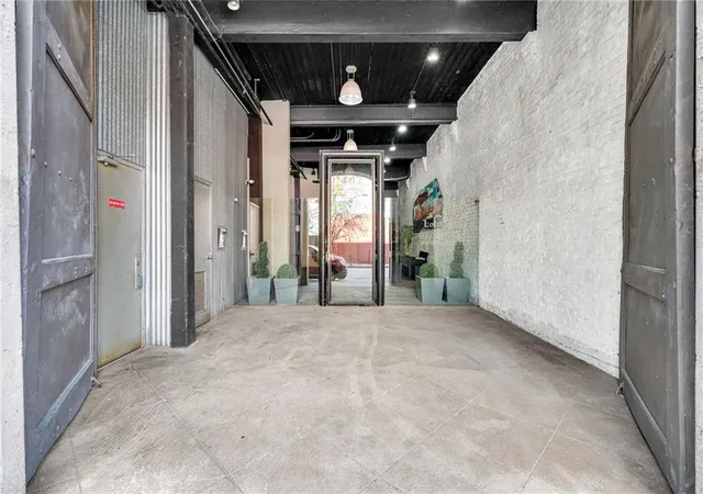1st image of 402 Julia St #302, New Orleans, LA 70130 | MLS# 2564680