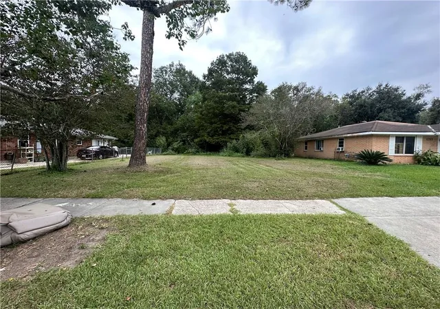 Homes for sale in St. Bernard, LA | 1721 Heights Dr, St. Bernard, LA 70085 | MLS# 2564841