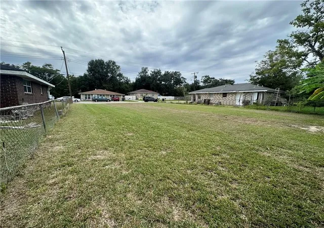 Homes for sale in St. Bernard, LA | 1933 Heights Dr, St. Bernard, LA 70085 | MLS# 2564898