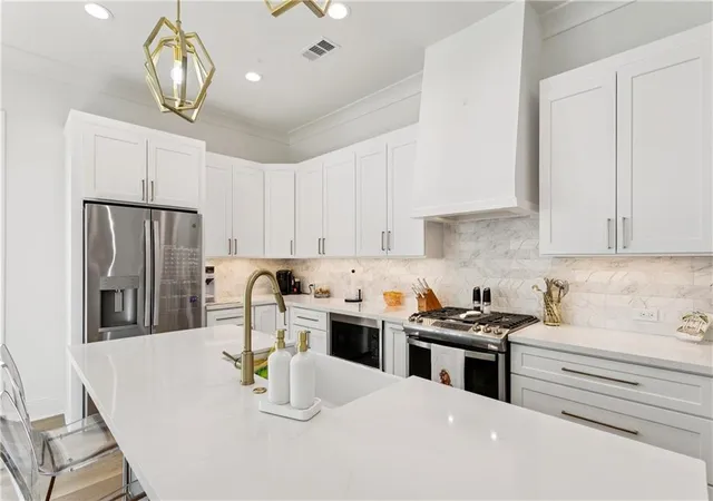 4th image of 105 Coushatta Circle Circle, Madisonville, LA 70447 | MLS# 2564905