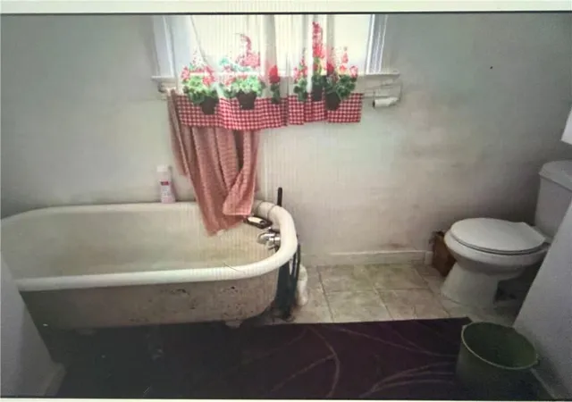 Photo 2 of Multi family home for sale at 5261 62 Tchoupitoulas St, New Orleans, LA 70115 | MLS# 2564956 | Listing updated on 2026-07-31
