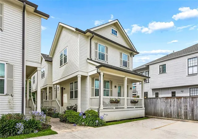 1st image of 4422 Lasalle St #A, New Orleans, LA 70115 | MLS# 2564945