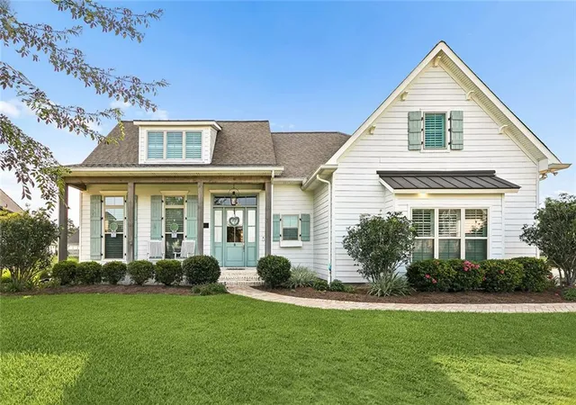 2nd image of 201 Rue Chantilly, Covington, LA 70433 | MLS# 2564854