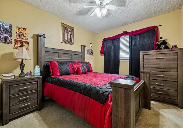 Homes for sale in Harvey, LA | 4036 Post Dr, Harvey, LA 70058 | MLS# 2565032