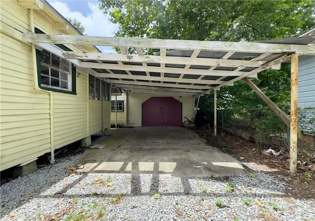 Homes for sale in Houma, LA | 1236 Roussell St, Houma, LA 70360 | MLS# 2564290