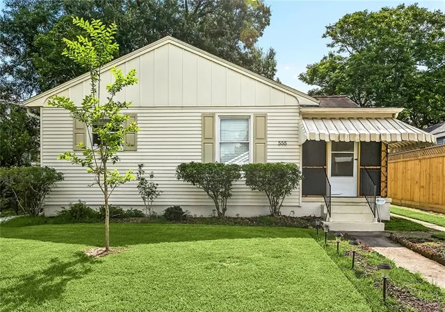 Photo 1 of Single family home for sale at 555 Honore Dr, New Orleans, LA 70121 | MLS# 2565090 | Listing updated on 2026-07-15