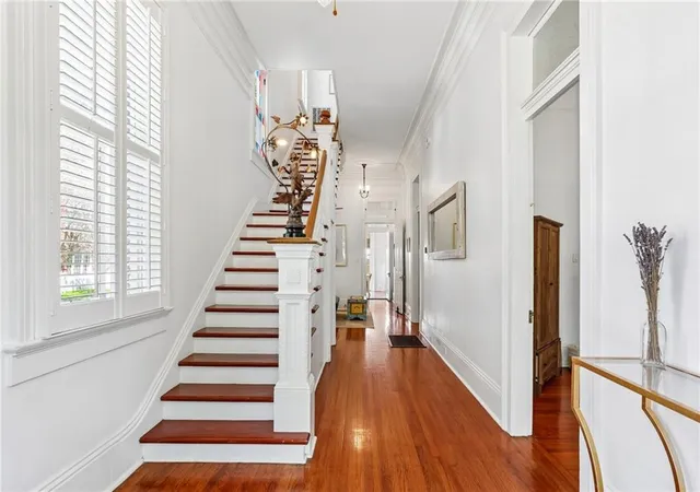 Photo 4 of Sale Pending at 1537 S Carrollton Ave, New Orleans, LA 70118 | MLS# 2565091 | Listing updated on 2026-08-26