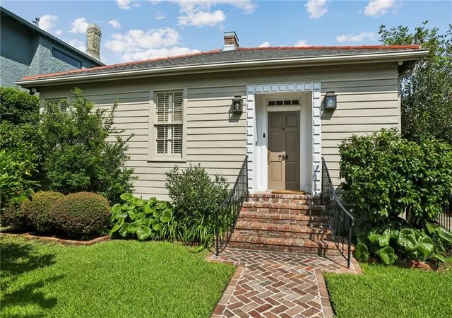 4th image of 738 Pine St, New Orleans, LA 70118 | MLS# 2565136