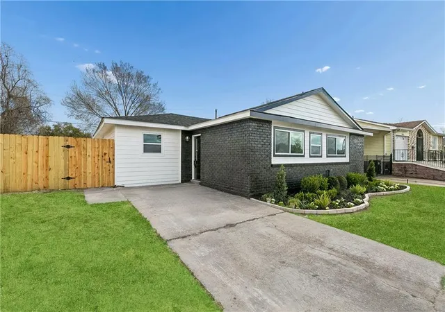 1st image of 3620 Dickens Dr, New Orleans, LA 70131 | MLS# 2565223