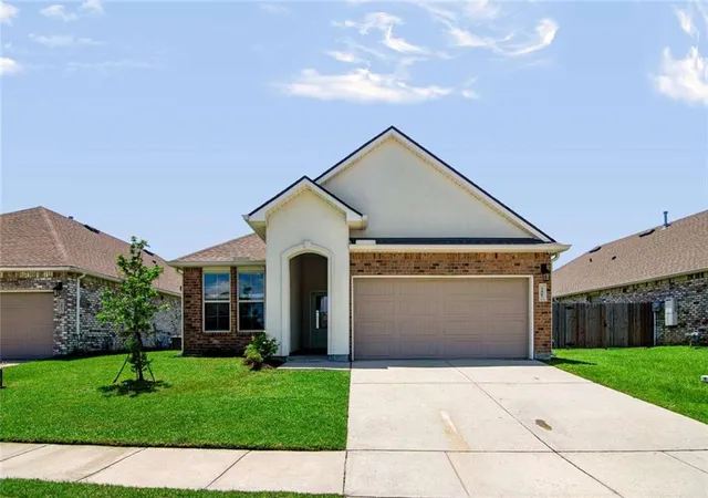 Homes for sale in Slidell, LA | 3407 Tide Wind Dr, Slidell, LA 70461 | MLS# 2565296