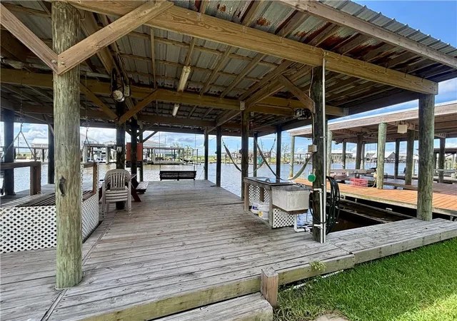 Homes for sale in Port Sulphur, LA | 153 W Kass Ln, Port Sulphur, LA 70083 | MLS# 2564577