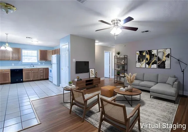 Homes for sale in La Place, LA | 2112 Tiffany Dr, La Place, LA 70068 | MLS# 2565238