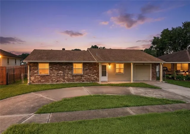 Homes for sale in Harvey, LA | 1116 Curtis St, Harvey, LA 70058 | MLS# 2565135