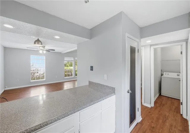 5th image of 307 Cedarwood Dr, Mandeville, LA 70471