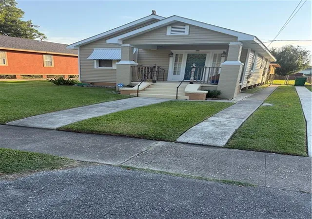 Homes for sale in Harvey, LA | 524 Brown Ave, Harvey, LA 70058 | MLS# 2565389