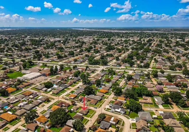 Homes for sale in Metairie, LA | 1101 N Sibley St, Metairie, LA 70003 | MLS# 2565237