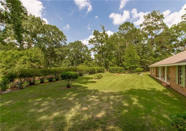 Homes for sale in Bogalusa, LA | 281 Oak Rd, Bogalusa, LA 70427 | MLS# 2565255