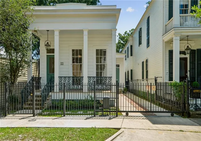 2nd image of 1223 Delachaise St, New Orleans, LA 70115 | MLS# 2565440