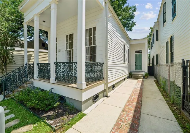 3rd image of 1223 Delachaise St, New Orleans, LA 70115 | MLS# 2565440