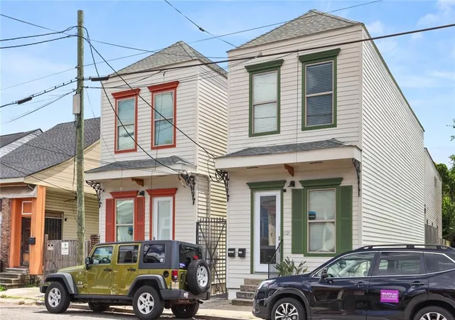 2nd image of 1327 29 Frenchmen St, New Orleans, LA 70116 | MLS# 2565248