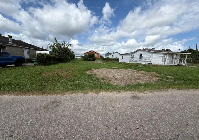 Homes for sale in Harvey, LA | Victoria Ave, Harvey, LA 70058 | MLS# 2565474