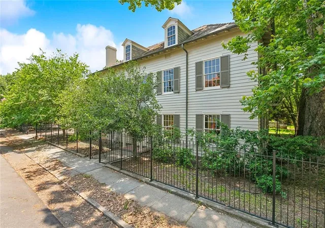 1st image of 1305 Dublin St, New Orleans, LA 70118 | MLS# 2564860