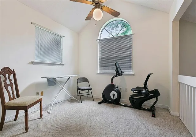 2nd image of 2002 Greenpoint Dr, New Orleans, LA 70114